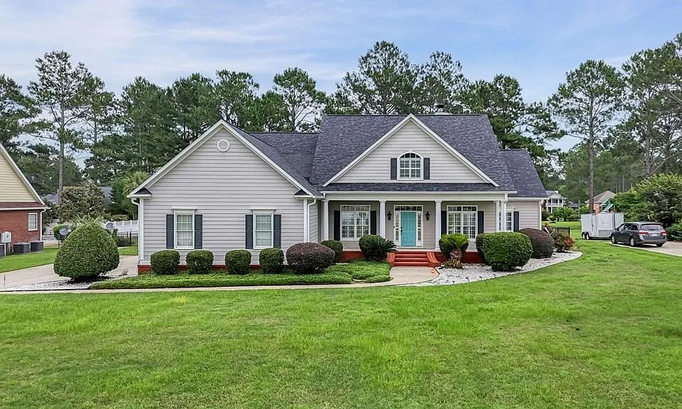 146 Hank Dr