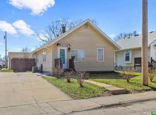 3919 I St, Omaha, NE 68107