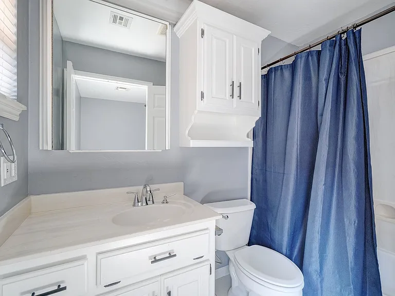 1209 SW 113th St — Photo 30