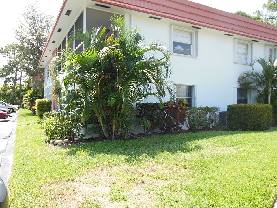 2nd image of 2600 SE Ocean Blvd Unit Un Ee 7