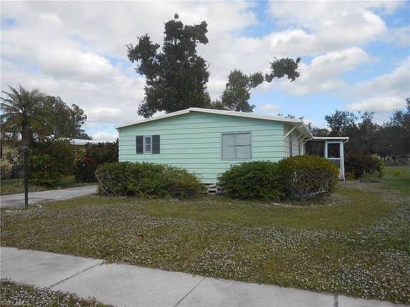 2nd image of 612 Charlemagne Blvd