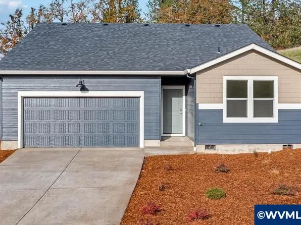 1044 Sparrow St, Woodburn, OR 97071