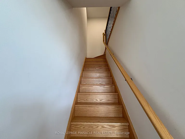 9 Phelps Ln #9 — Photo 13
