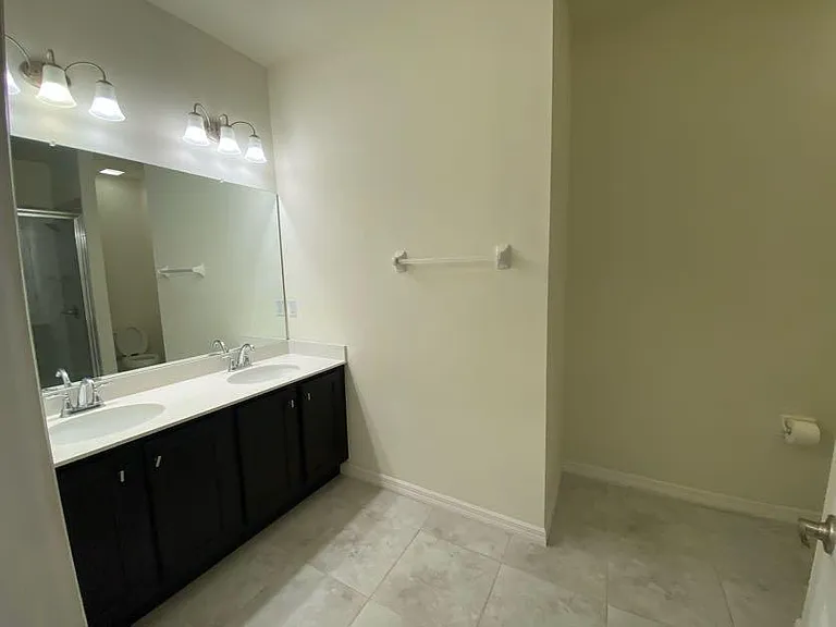 Master Vanity