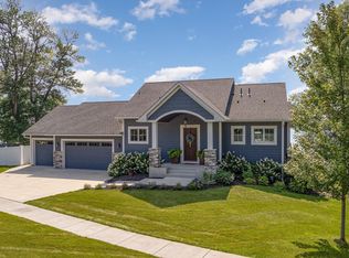1875 Shoreline Blvd, Shakopee, MN 55379