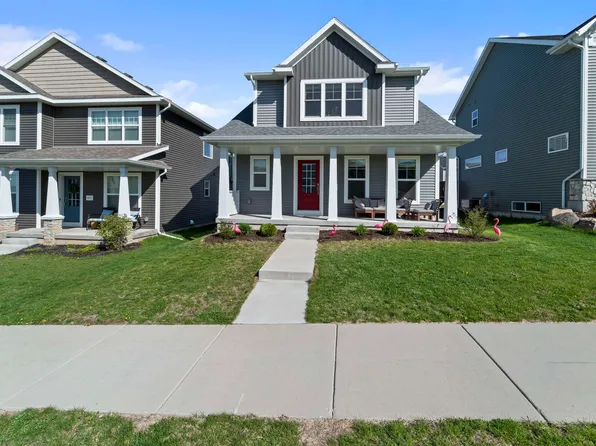 614 Hillcrest Dr, Waunakee, WI 53597