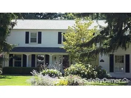 30623 Winsor Dr photo 1