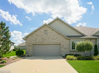 21780 London Bridge Dr, Mokena, IL 60448