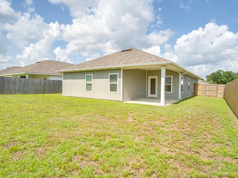 6625 Sun Tree Cir — Photo 31