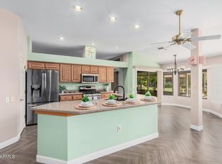 14105 W Sky Hawk Dr, Sun City West, AZ 85375