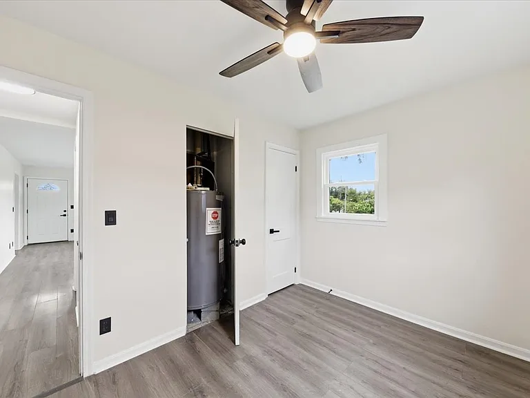 6128 Red Bank Rd — Photo 14