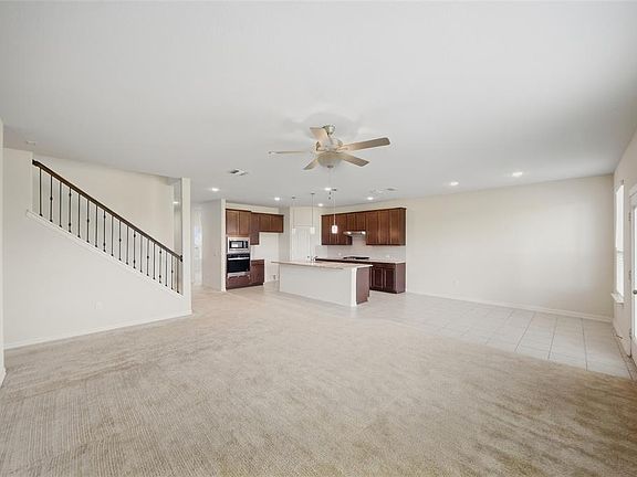 5th image of 1805 Nelson St