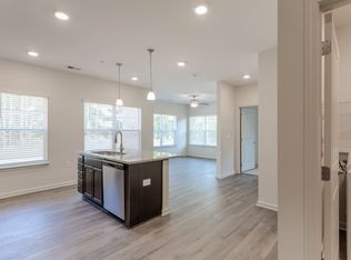 100 Grove Cir APT 301, Lillington, NC 27546