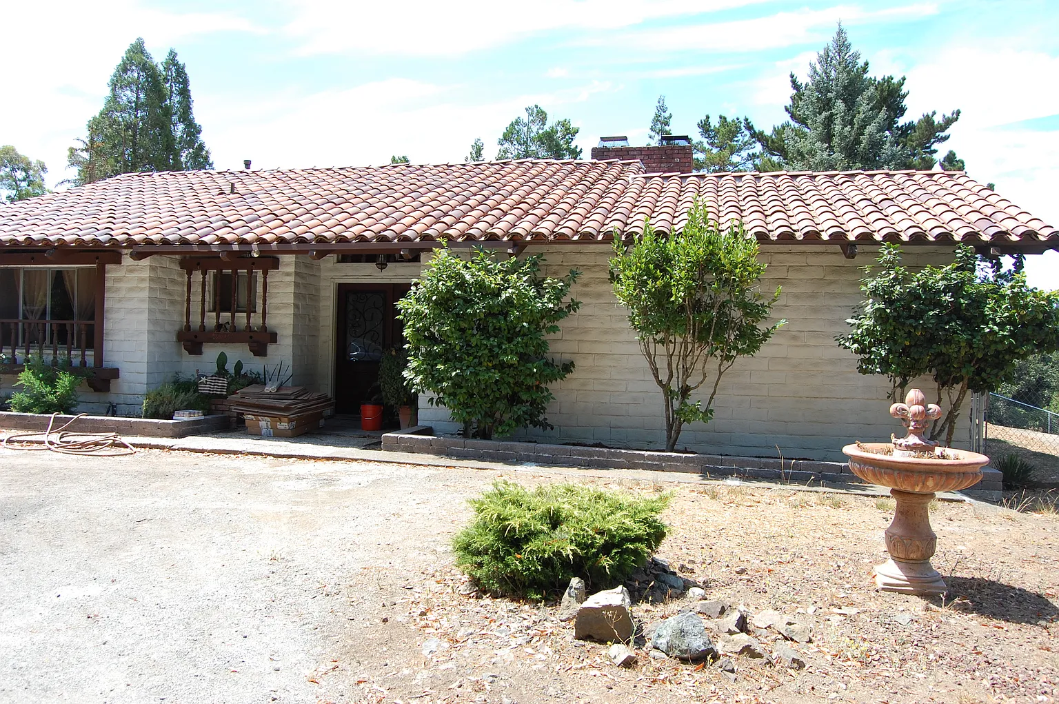 16991 McGill Rd photo 1