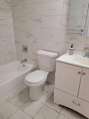 Rented by Elite Team Realty LLC | media 10