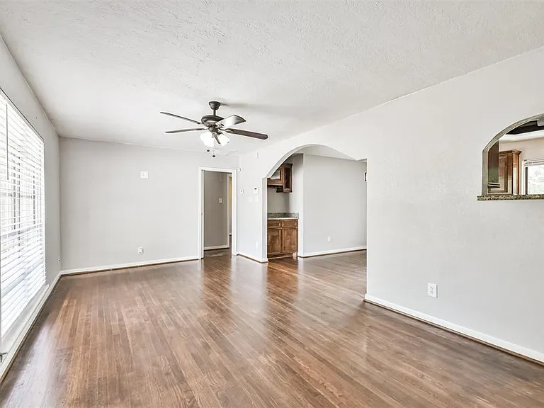 7106 Pinetex Dr — Photo 6