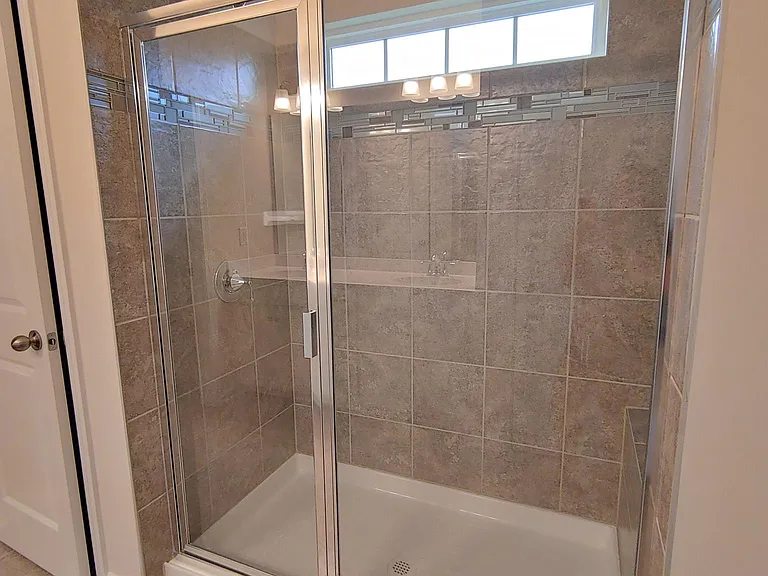 147 Haddonsfield Dr — Photo 15