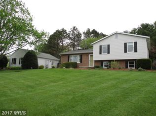 3407 Schaefer Dr, Hampstead, MD 21074