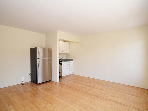4th image of 1001 Hampshire St APT 103