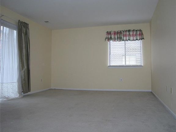 5th image of 3701 Birchwood Ct