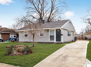 8207 E 50th St, Indianapolis, IN 46226