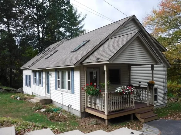 9 Mountain View Drive, Hudson, NH 03051