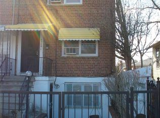 3029 Fish Ave, Bronx, NY 10469