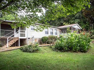 445 Hughes Rd, Murphy, NC 28906