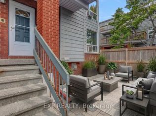 20 Hart Ave #F, Ottawa, ON K1K 4H8
