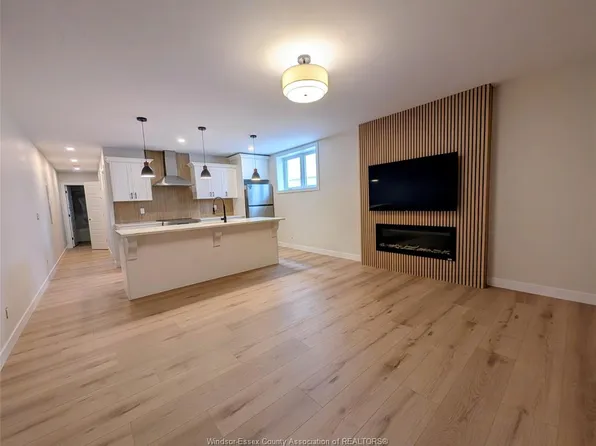1707 Ford Blvd, Windsor, ON