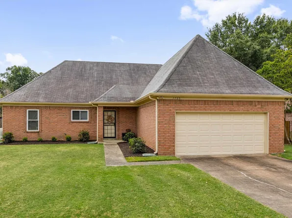 7725 Shadow Bend Ln, Arlington, TN 38002