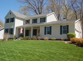 5791 Nicholson Dr, Hudson, OH 44236