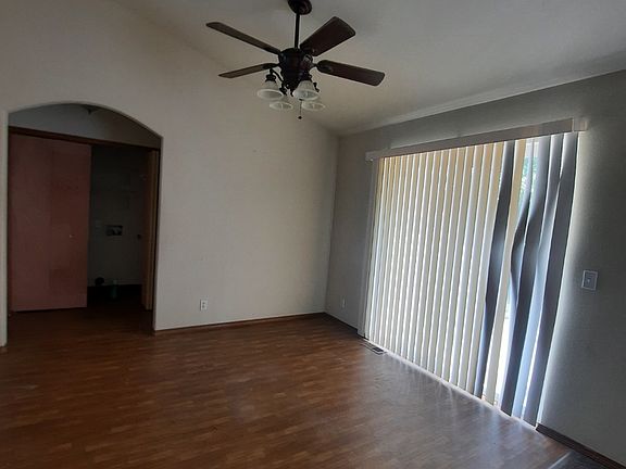 4th image of 8071 N Ainsworth Dr
