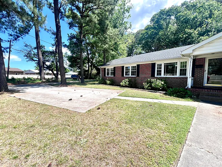 1544 Kilmer Ln — Photo 34