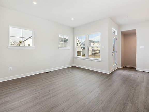 Salinger Quick Move In