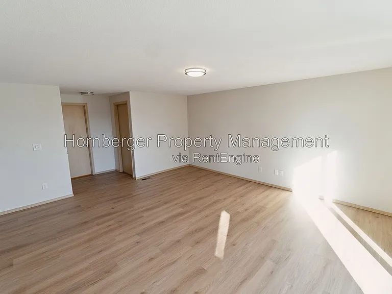 509 S Joslin Pl — Photo 8