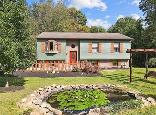129 Esther Dr, Hookstown, PA 15050
