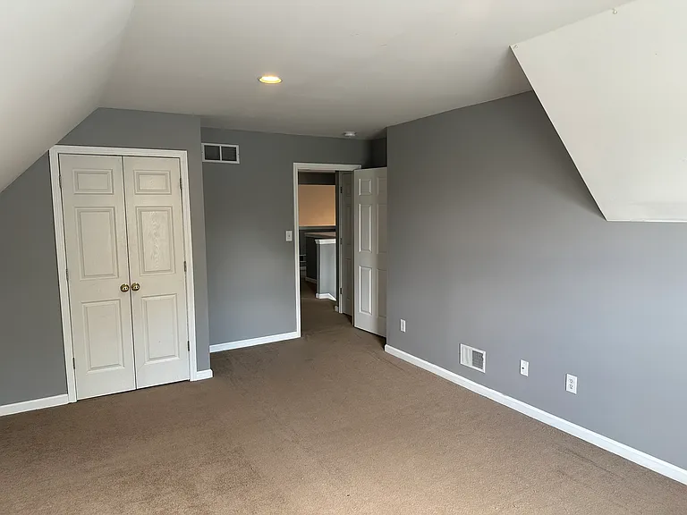 10006 Spring Gate Dr — Photo 13