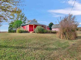 497 N Rock Rd, Belle Plaine, KS 67013