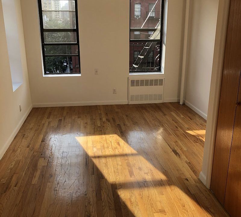 2nd image of 501 E 84th St APT 4S