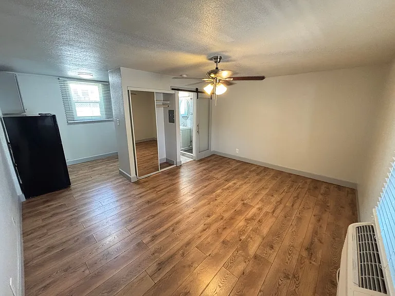 311 N 16th St #9 — Photo 3