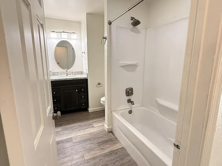 100 E Fillmore St #208 — Photo 17