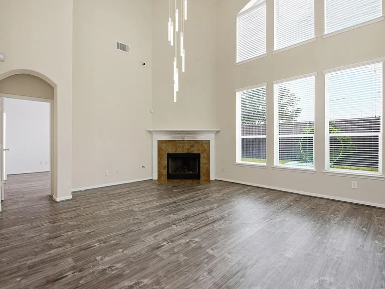 5002 Rollingstone Rd — Photo 14