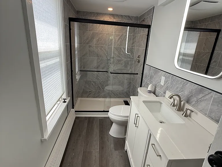Full Bath
