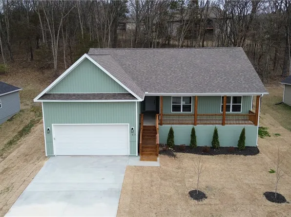 47 Overton Dr, Bella Vista, AR 72714