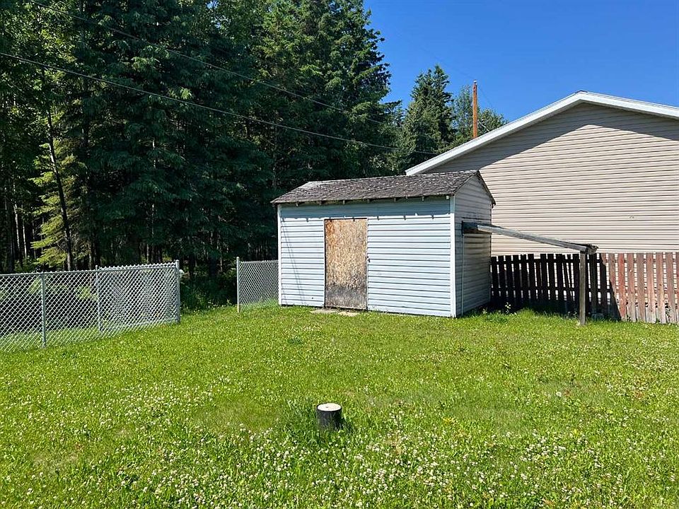 2nd image of 413 2nd Ave