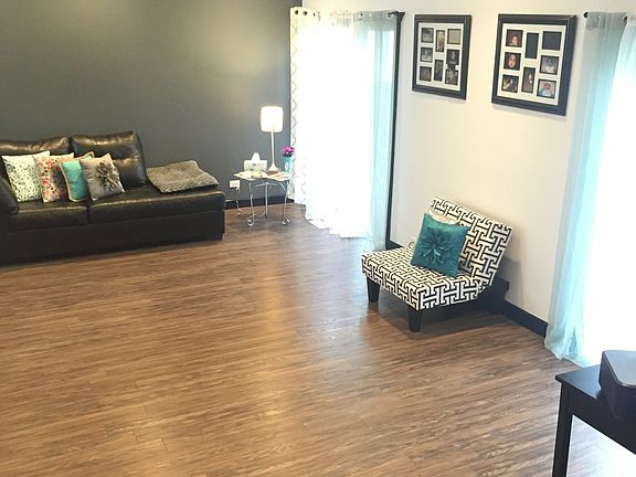 2nd image of 556 Carlsbad Trl