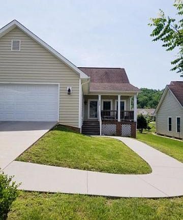 4th image of 106 Jasmine Dr