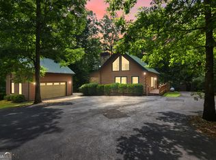 145 Lake Ridge Dr, Blue Ridge, GA 30513