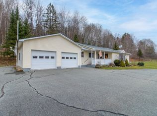 1397 Maple Hill Rd, Barton, VT 05822